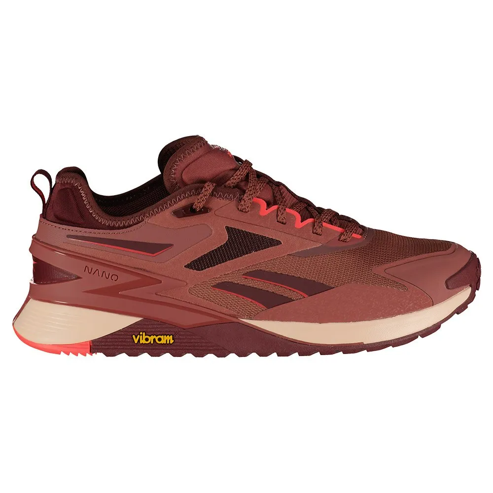 Кроссовки Reebok Classics Nano X3 Adventure, красный