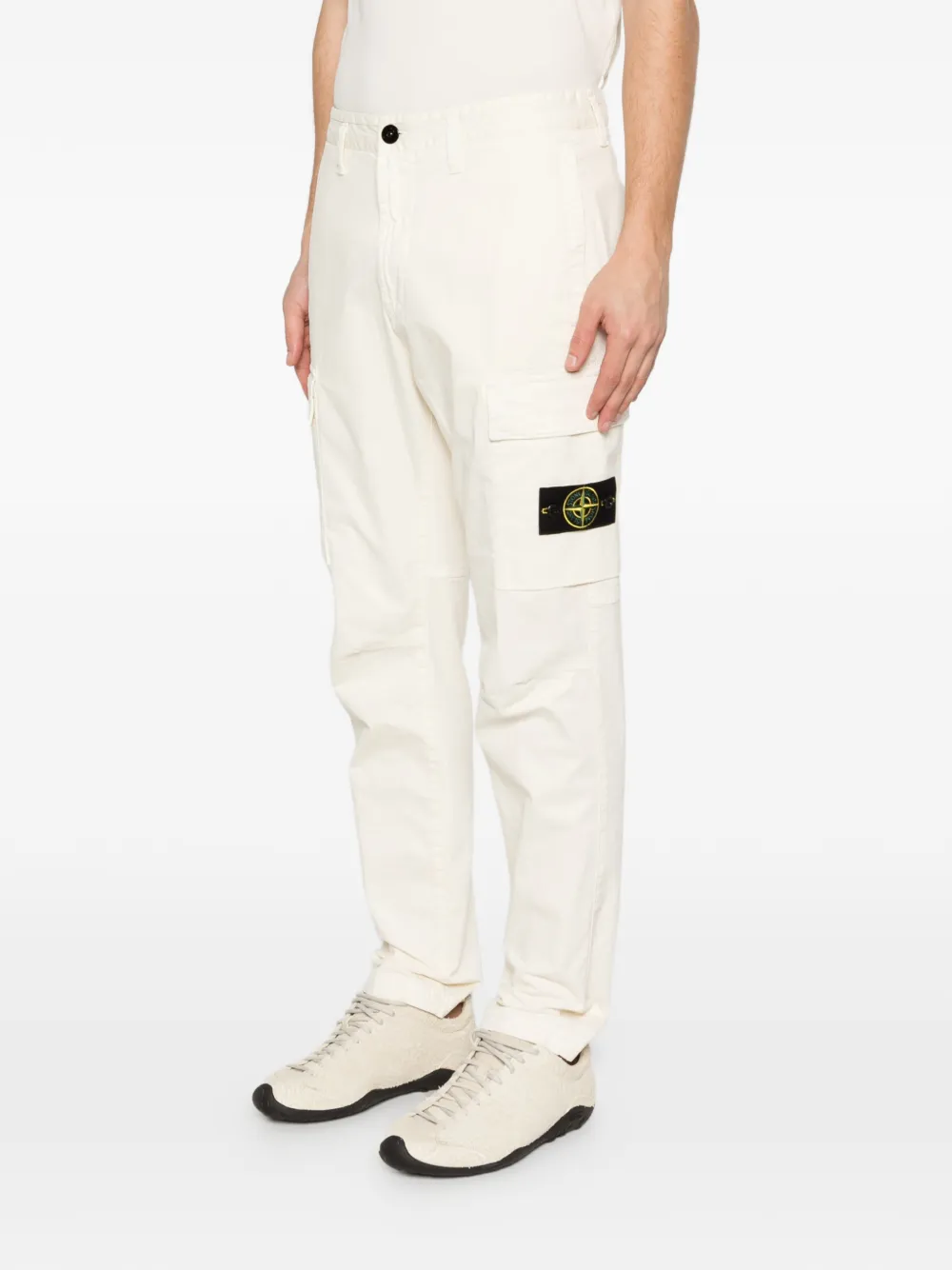 Карго-брюки с нашивками Stone Island, бежевый — фото 3