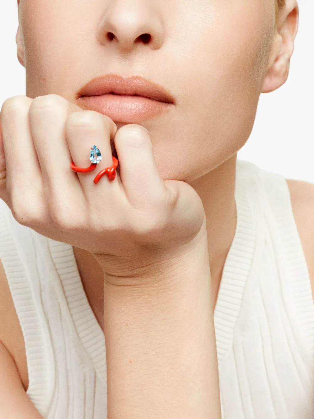 

Кольцо с топазом из желтого золота 9 карат с виноградной лозой Bea Bongiasca, красный