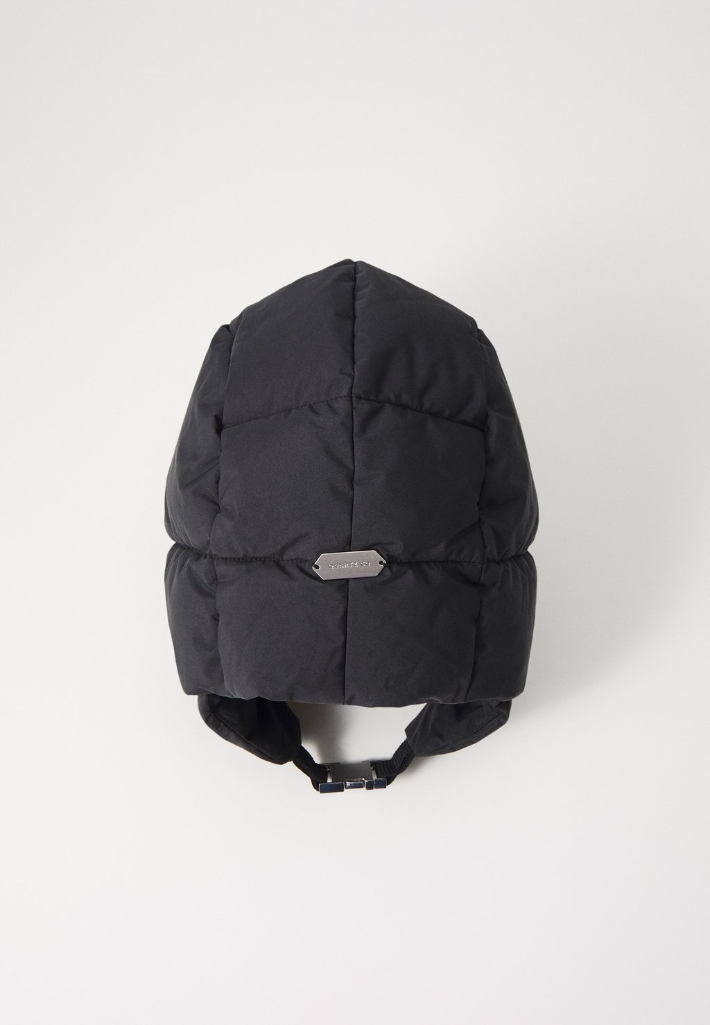 

Шапка JOHN UNISEX QUARTZ CO, черный