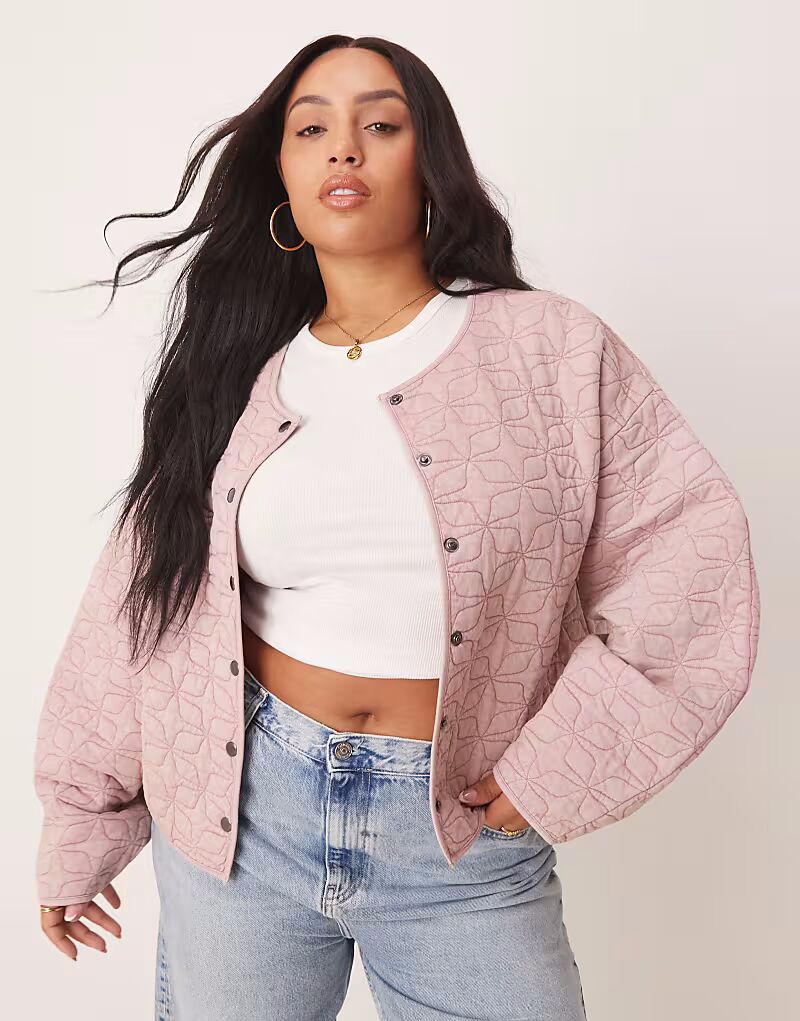 

Стеганая куртка ASOS DESIGN Curve с рукавами-коконами в выбеленном розовом цвете ASOS Curve