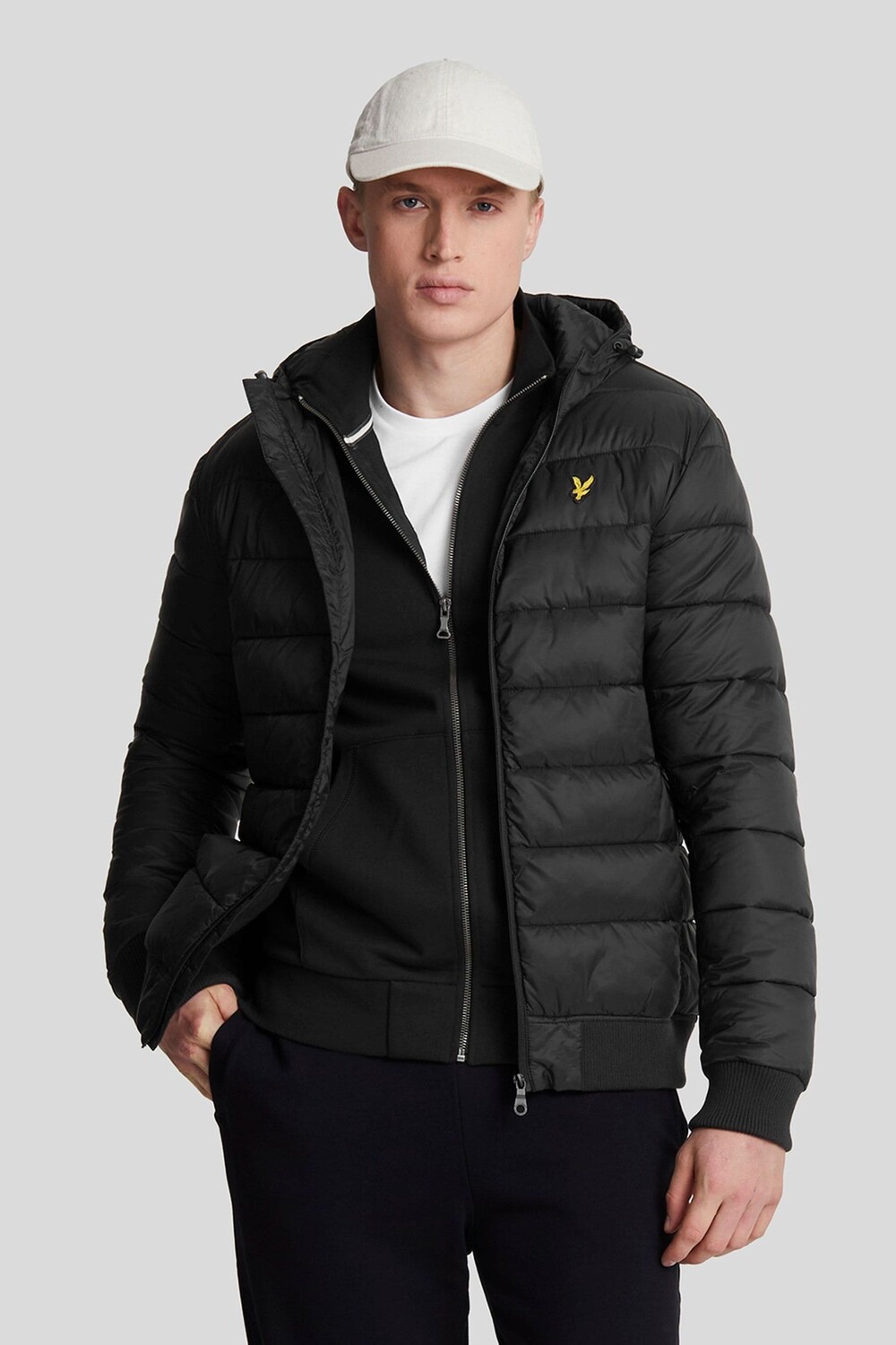 

Утепленная куртка пуховик Lyle & Scott, черный