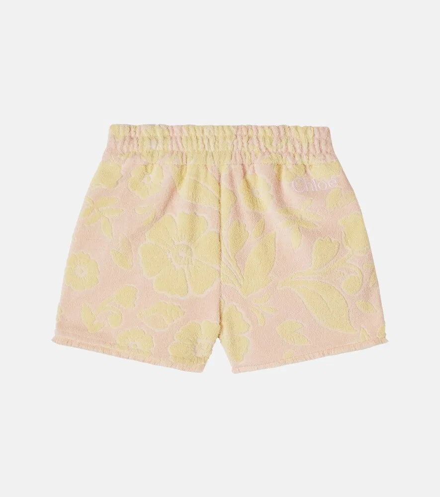 Хлопковые махровые шорты с цветочным принтом Chloé Kids, желтый — фото 2