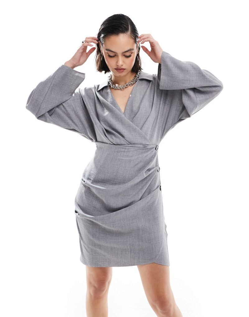 

Серое платье мини с длинными рукавами и пуговицами ASOS DESIGN