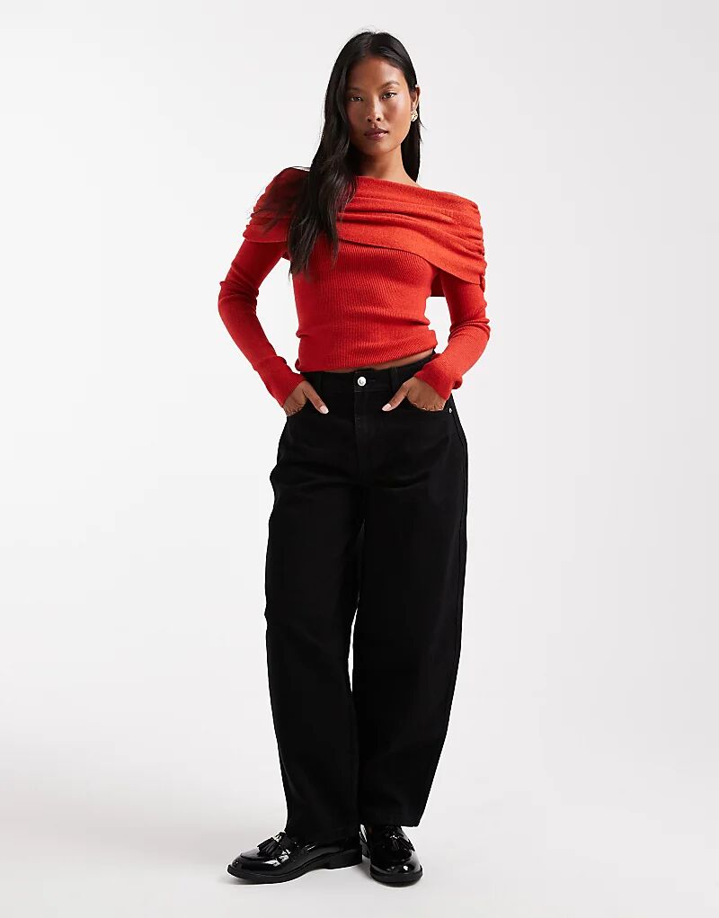 

Джинсы Miss Selfridge Petite с зауженными бретелями черного цвета