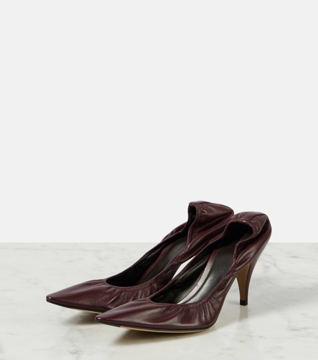 Туфли-лодочки Liisa 80 из кожи The Row, цвет bordeaubergine — фото 4