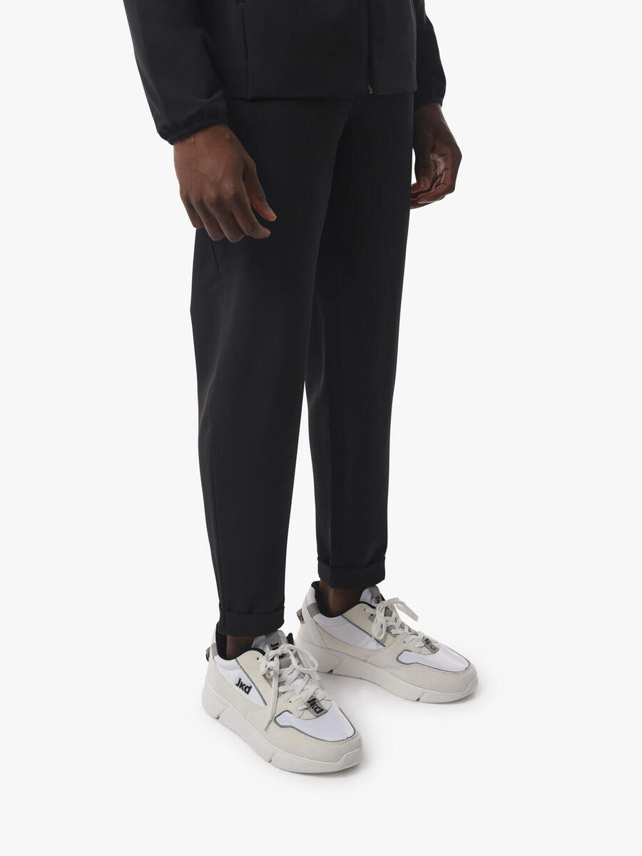 

JAKED Черные синтетические спортивные брюки для мужчин