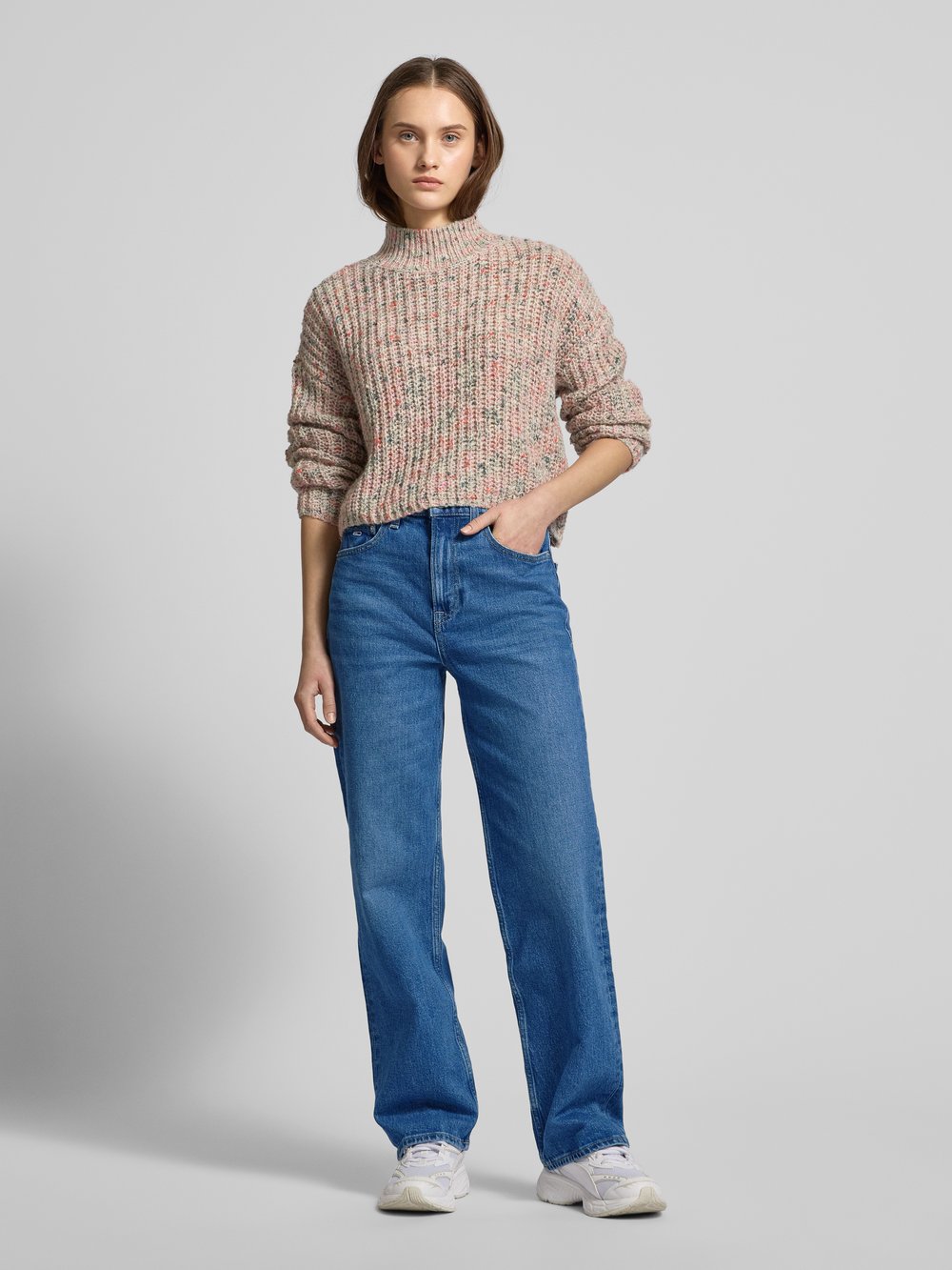 

Узкие джинсы прямого кроя с пятью карманами, модель «LAYLA» Tommy Jeans