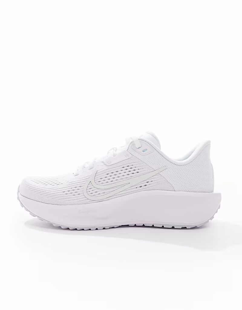 Кроссовки Nike Running Quest 6 белого и серого цвета — фото 2