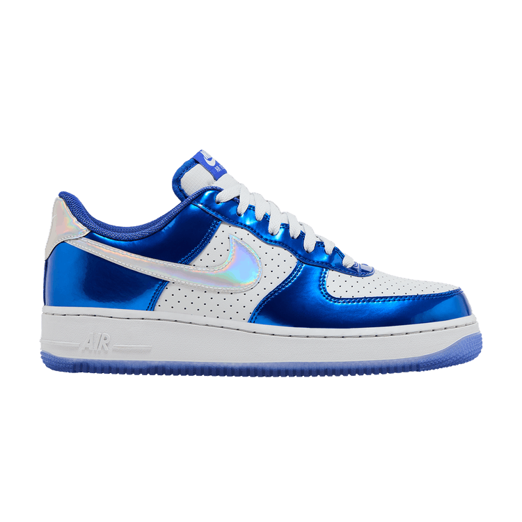 

Кроссовки Nike Air Force 1 '07 LV8 'Light Photo Blue Photon Dust Iridescent', синий