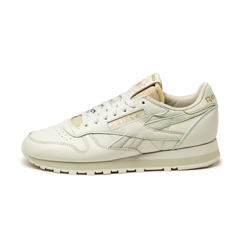 

Кроссовки X Aries Classic Leather Reebok, цвет opal glow/cool sage/storm glow