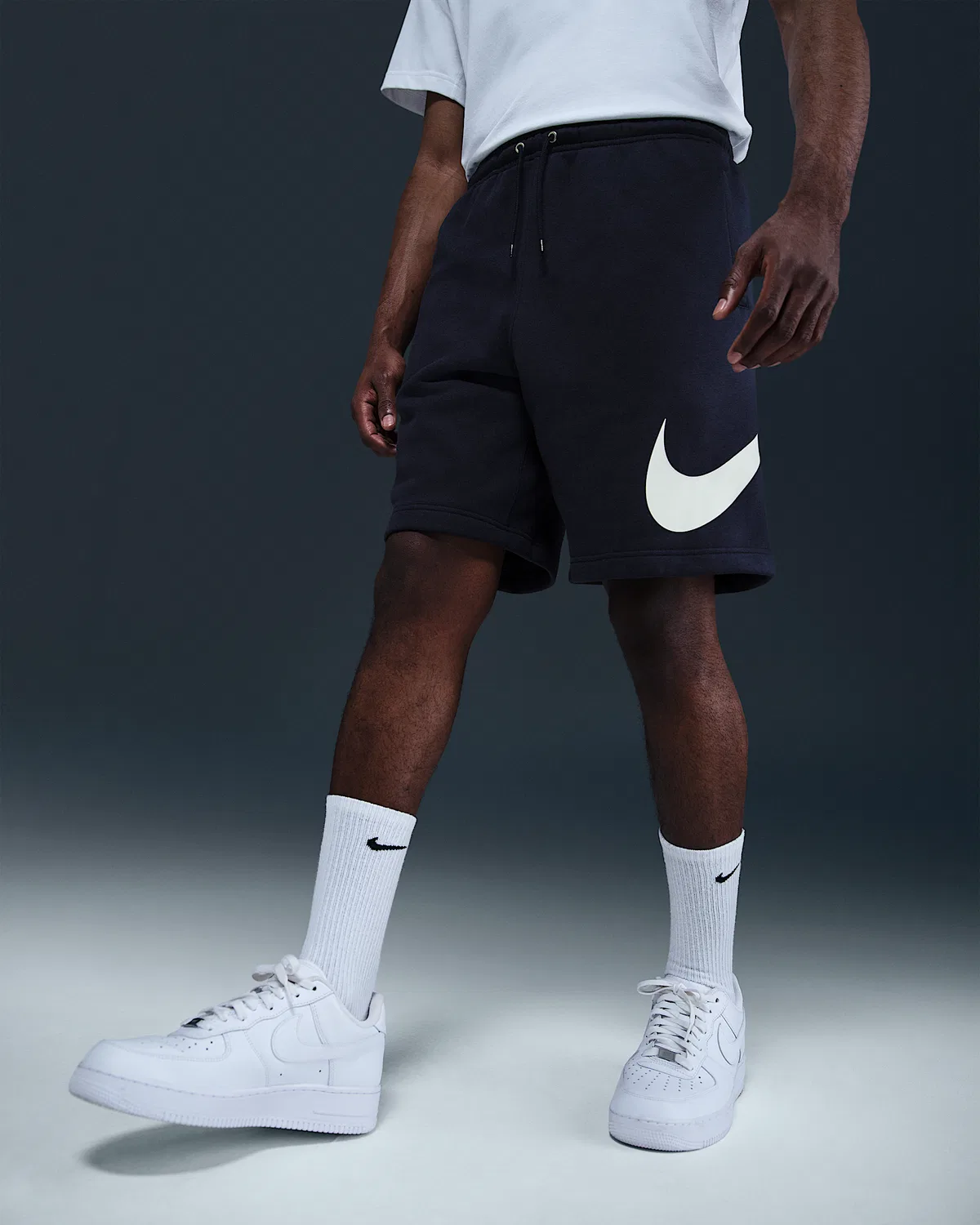 Мужские флисовые шорты Nike Club, Obsidian/Obsidian/White — фото 2