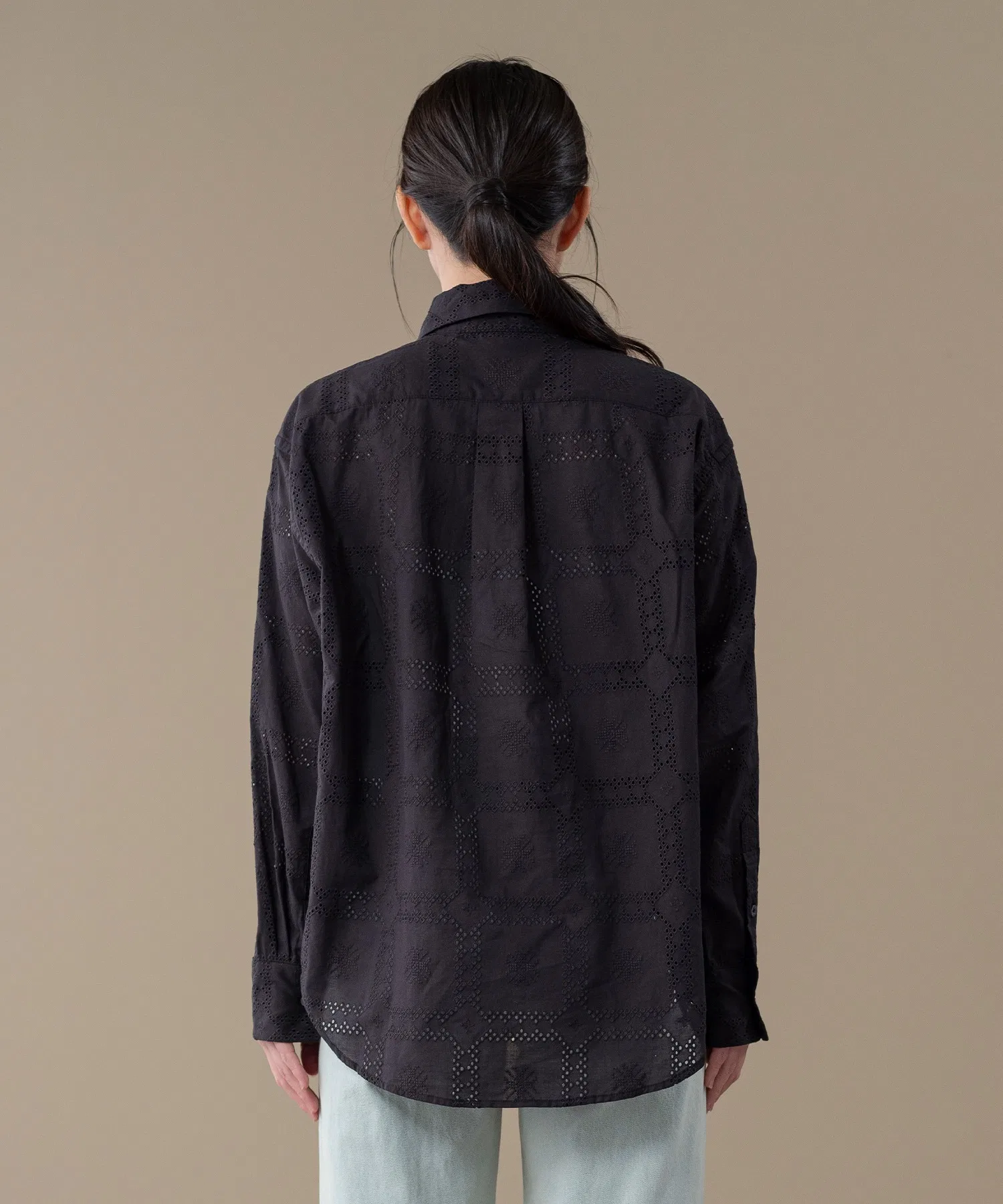 Женская рубашка Levi's оверсайз хлопковая чёрная — фото 3