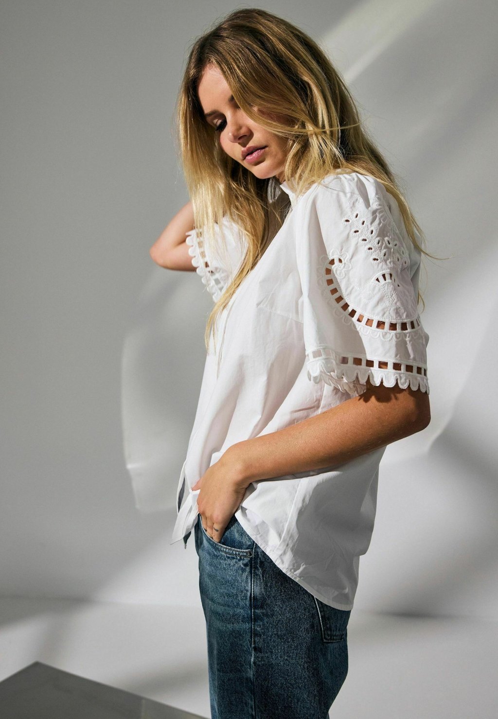 

Блузка на пуговицах KELLISCC EMBROIDERY SS SHIRT Co'couture, белый