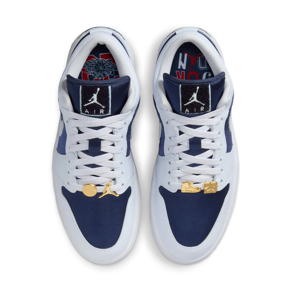 Кроссовки 1 low se 'football grey white gym red midnight navy' Air Jordan, серый — фото 4