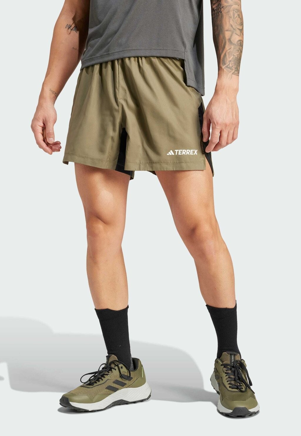 

Спортивные шорты MULTI TRAIL RUNNING Adidas Terrex, цвет olive strata