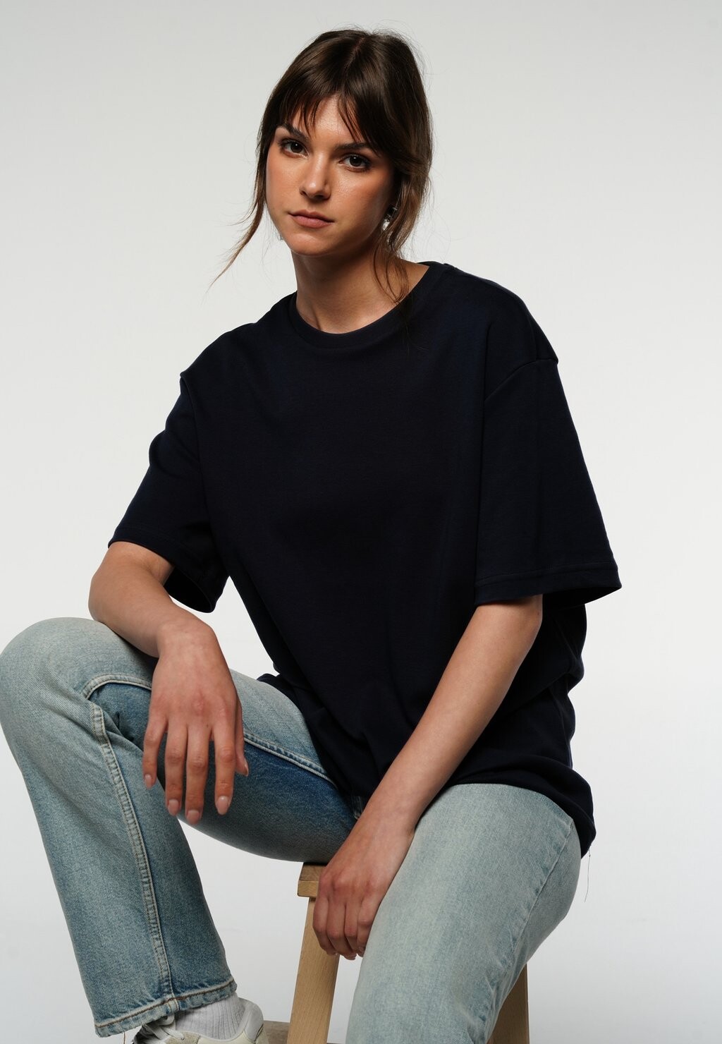 

Базовая футболка UNISEX EOSELIO, черный