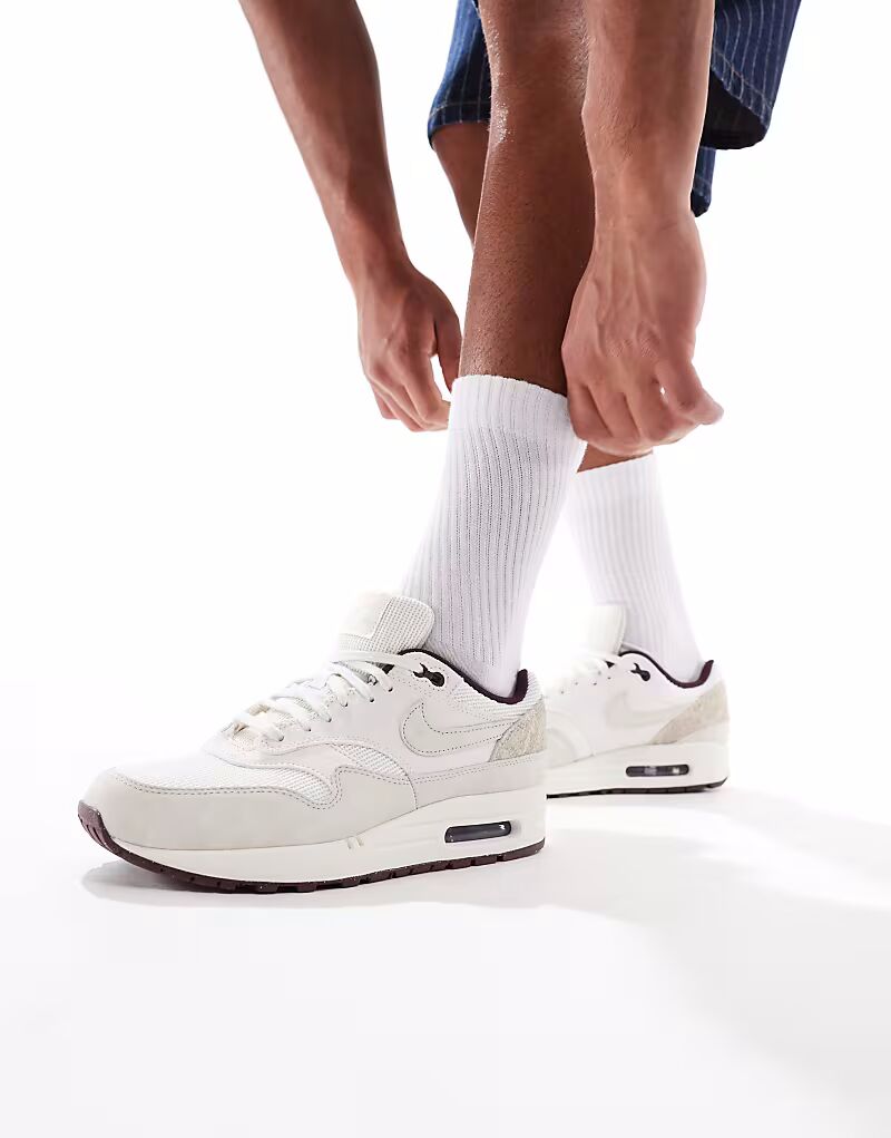 

Кроссовки премиум-класса Nike Air Max 1 кремового цвета