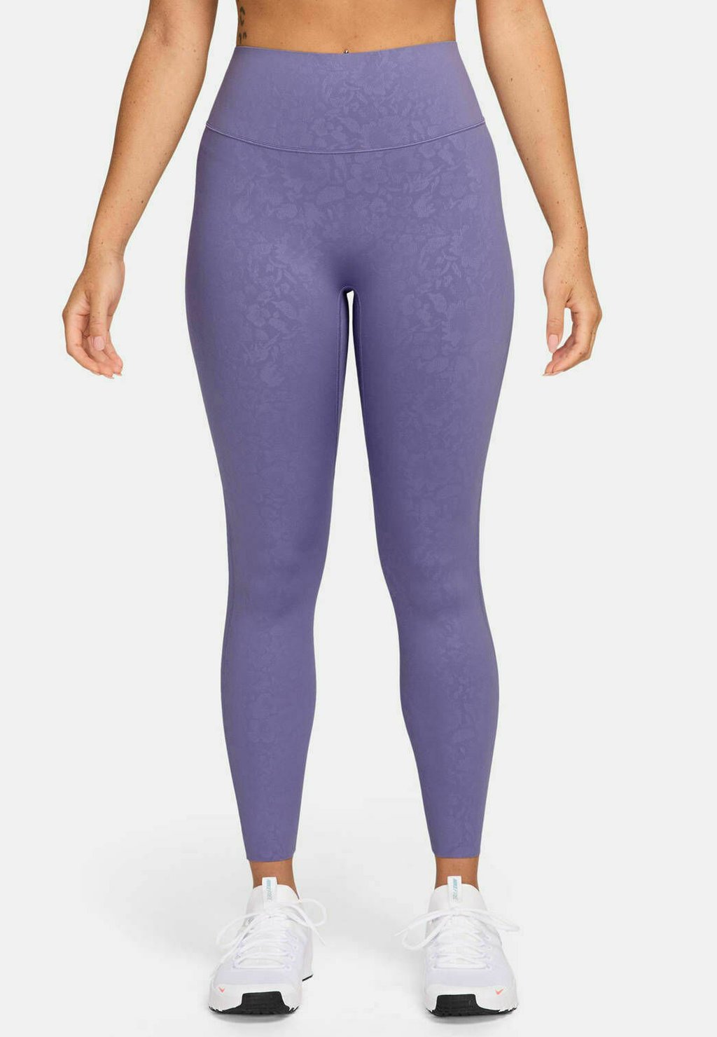 

Леггинсы UNIVERSA Nike Performance, фиолетовый
