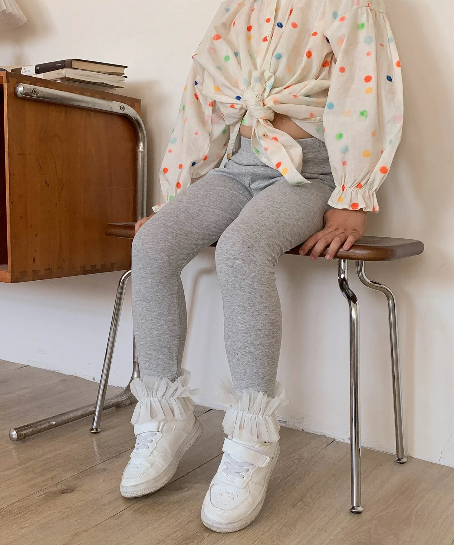 Узкие леггинсы с тюлевой оборкой Aimoha Kids, gray