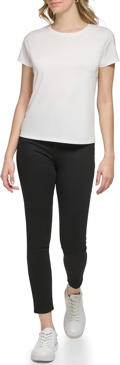 

Calvin Klein Женская удобная повседневная футболка с круглым вырезом из нейлона и спандекса с коротким рукавом, Soft White, Белый, Calvin Klein Женская удобная повседневная футболка с круглым вырезом из нейлона и спандекса с коротким рукавом, Soft White