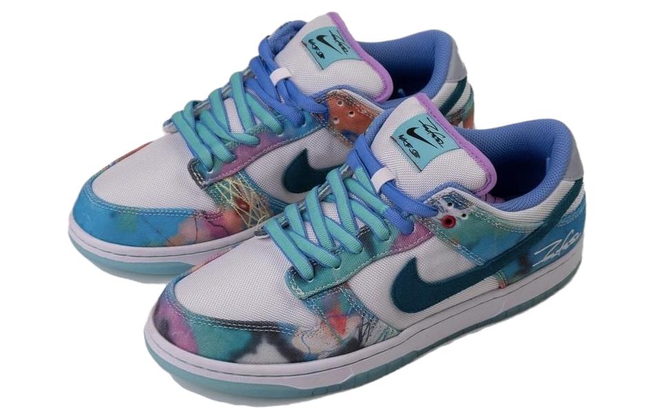 Futura Laboratories X SB Dunk Low Nike, бело-голубой — фото 3