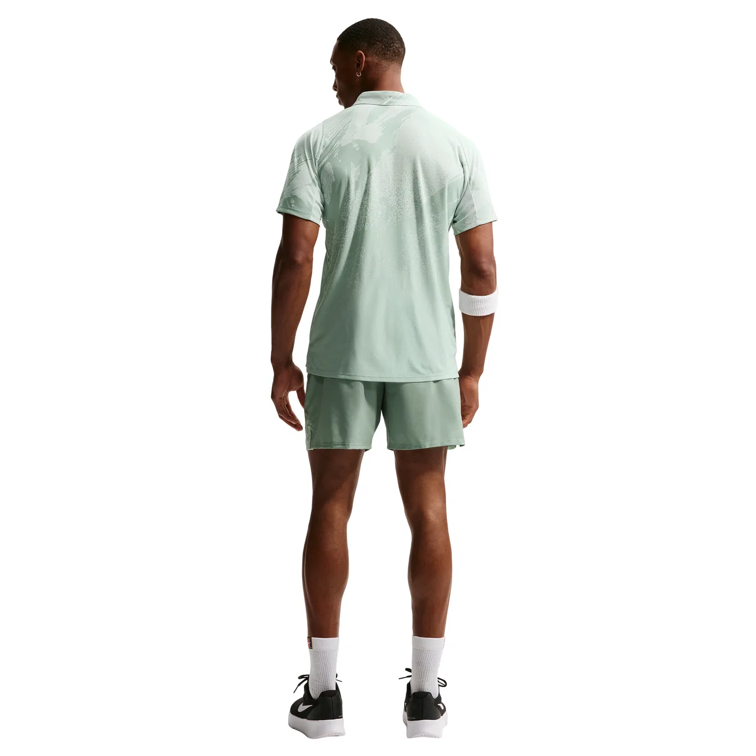 Шорты Nike Court Slam Dri-FIT 'Steam Barely Green Black' IF1560-006, зеленый — фото 3