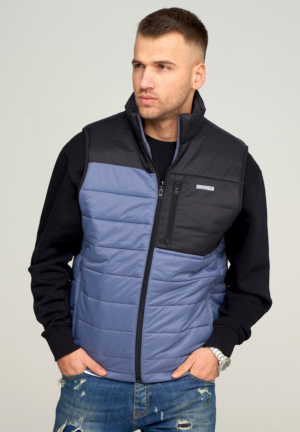 

Утепленный жилет Jack & Jones JCOINFINITY VEST, цвет Grisaille
