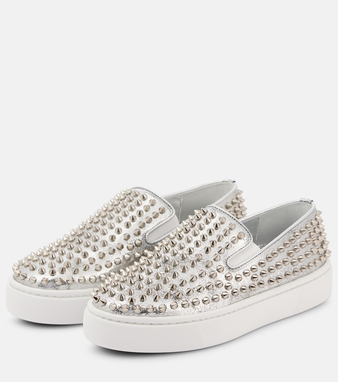 Спейкбоут слипоны из металлизированной кожи Christian Louboutin, Silver/Sv — фото 4