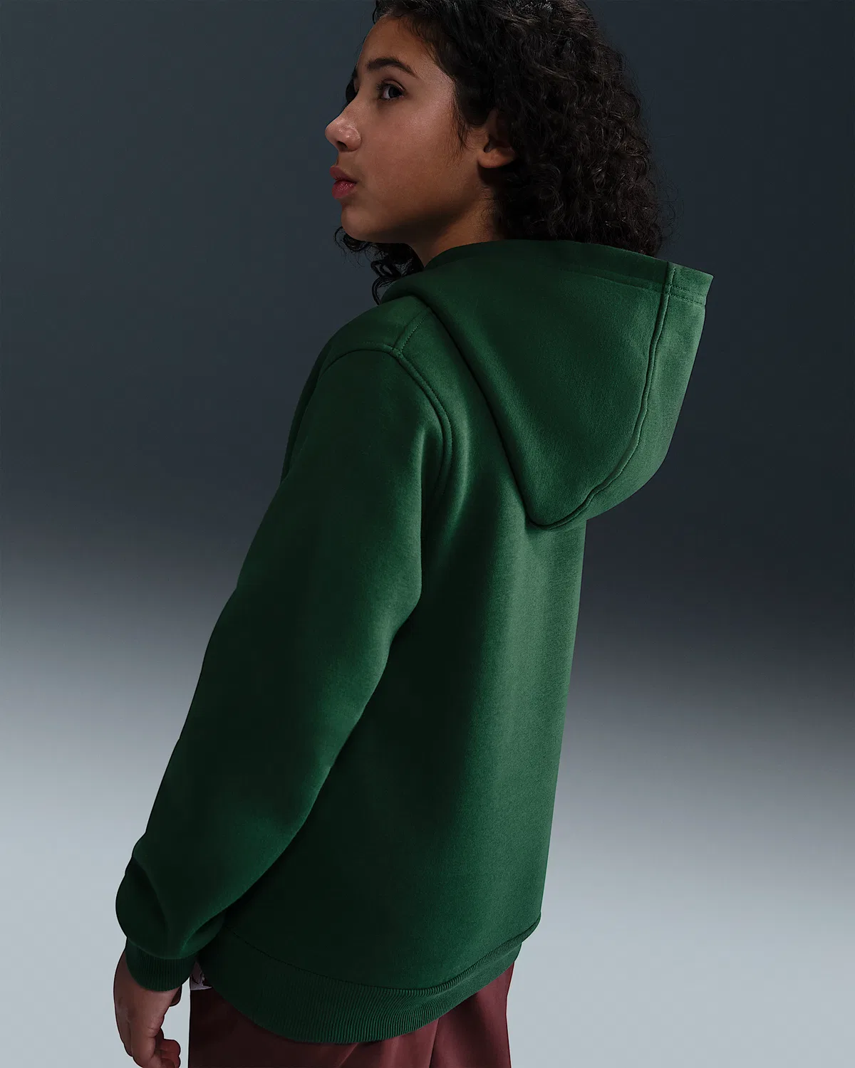 Детская худи Nike Sportswear Club Fleece, Fir/Metallic Gold — фото 4