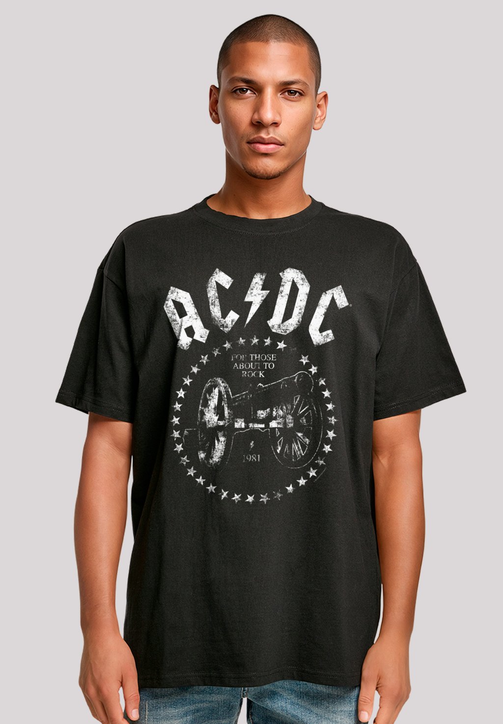 

Футболка с принтом ACDC WE SALUTE YOU CANNON F4NT4STIC, черный