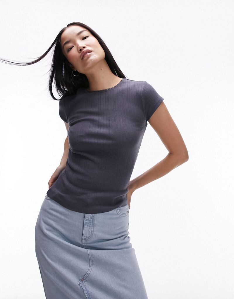 

Topshop — футболка длинного кроя с перфорированной сланцевой тканью
