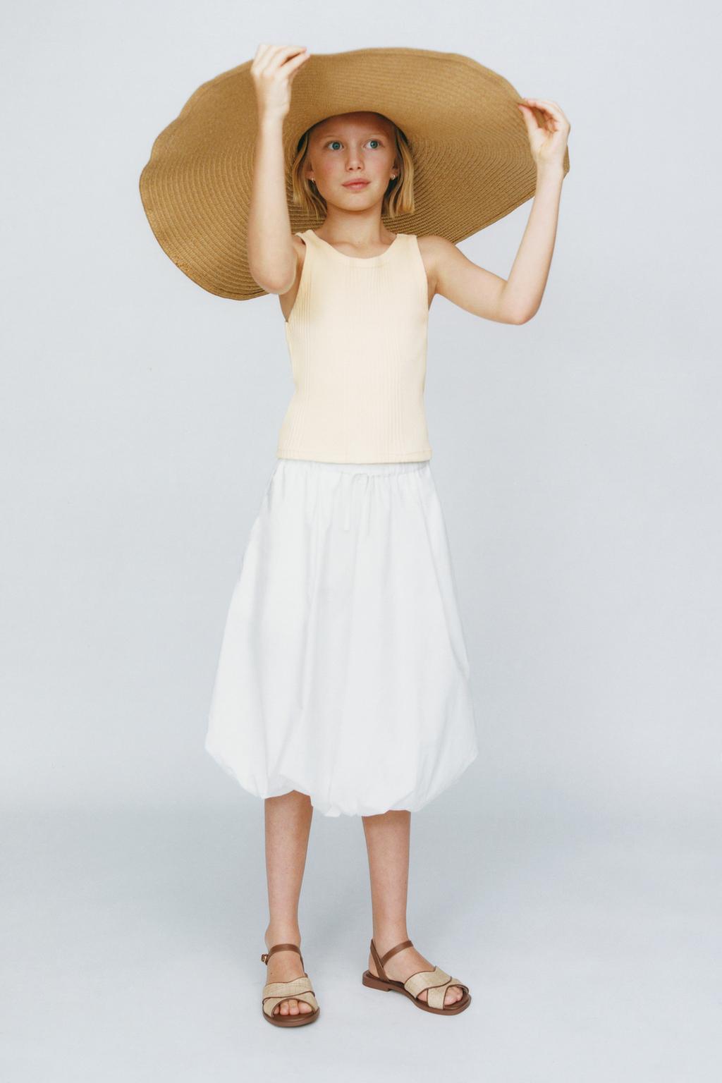 

Босоножки с эффектом рафии ZARA, цвет Ecru White