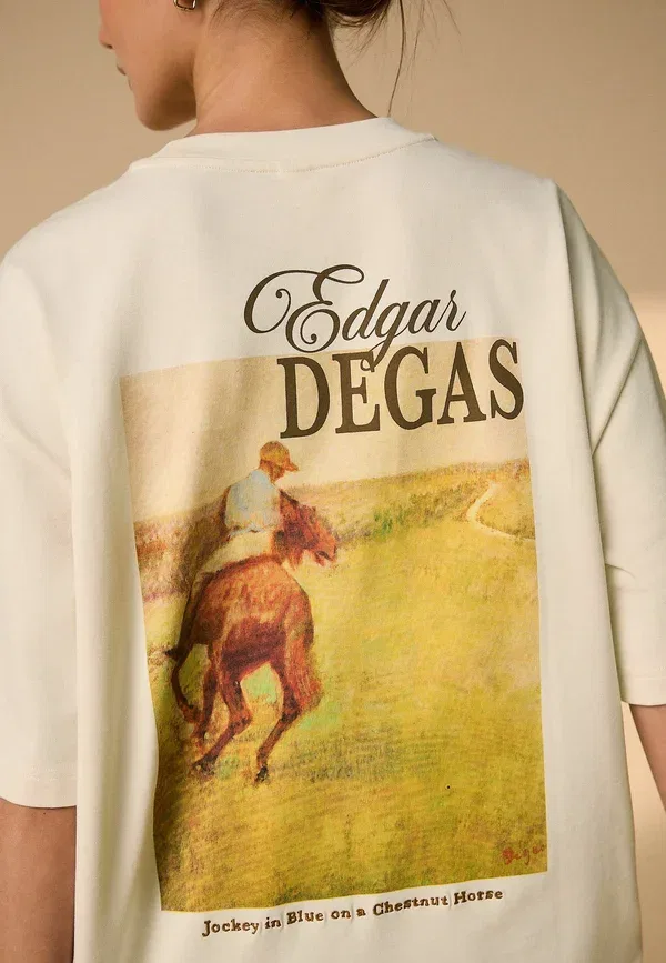 Футболка Regular fit oversized licence graphic t-shirt Next, цвет экрю — фото 3