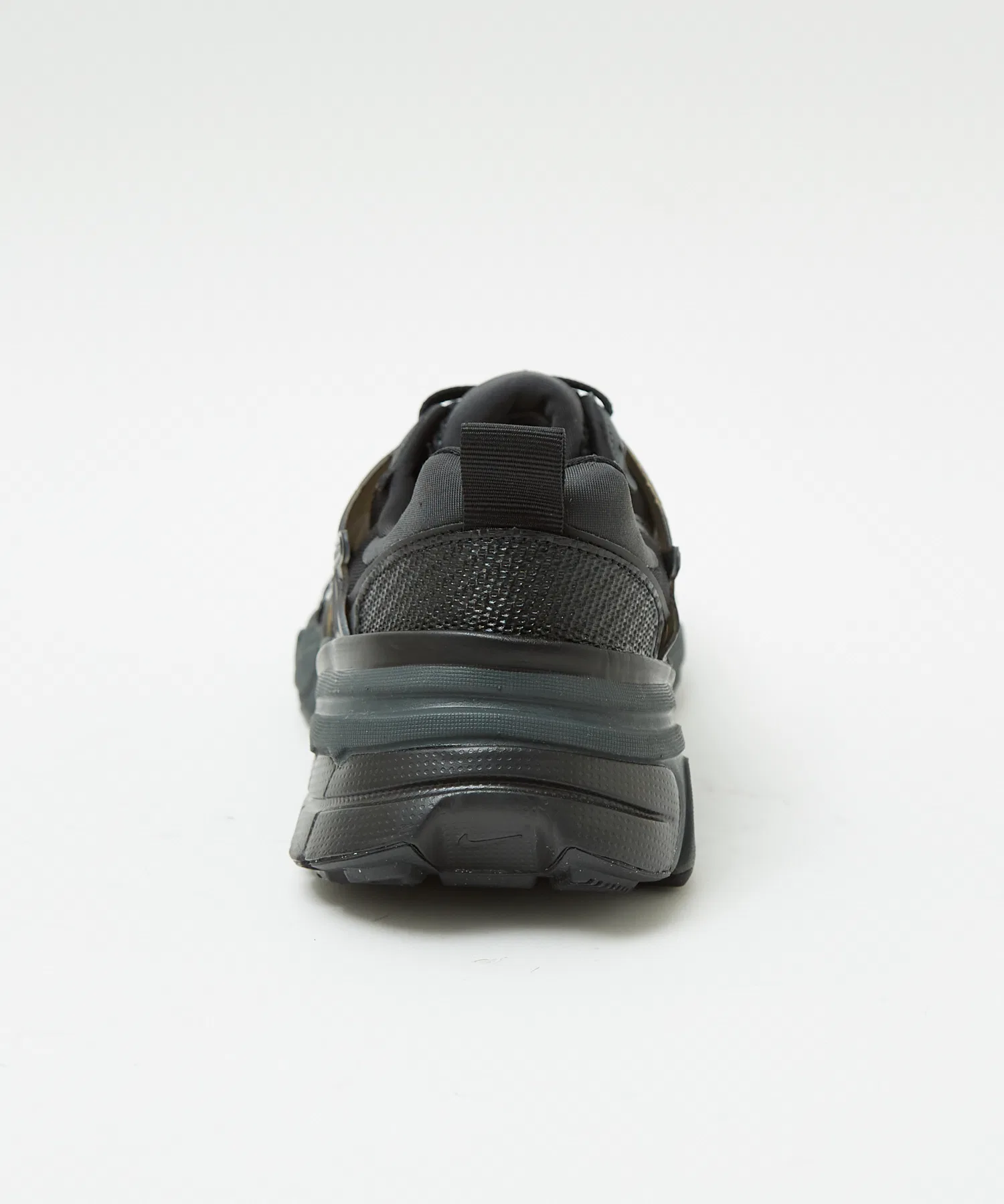 Унисекс кроссовки Nike V2K Run для бега чёрные — фото 4