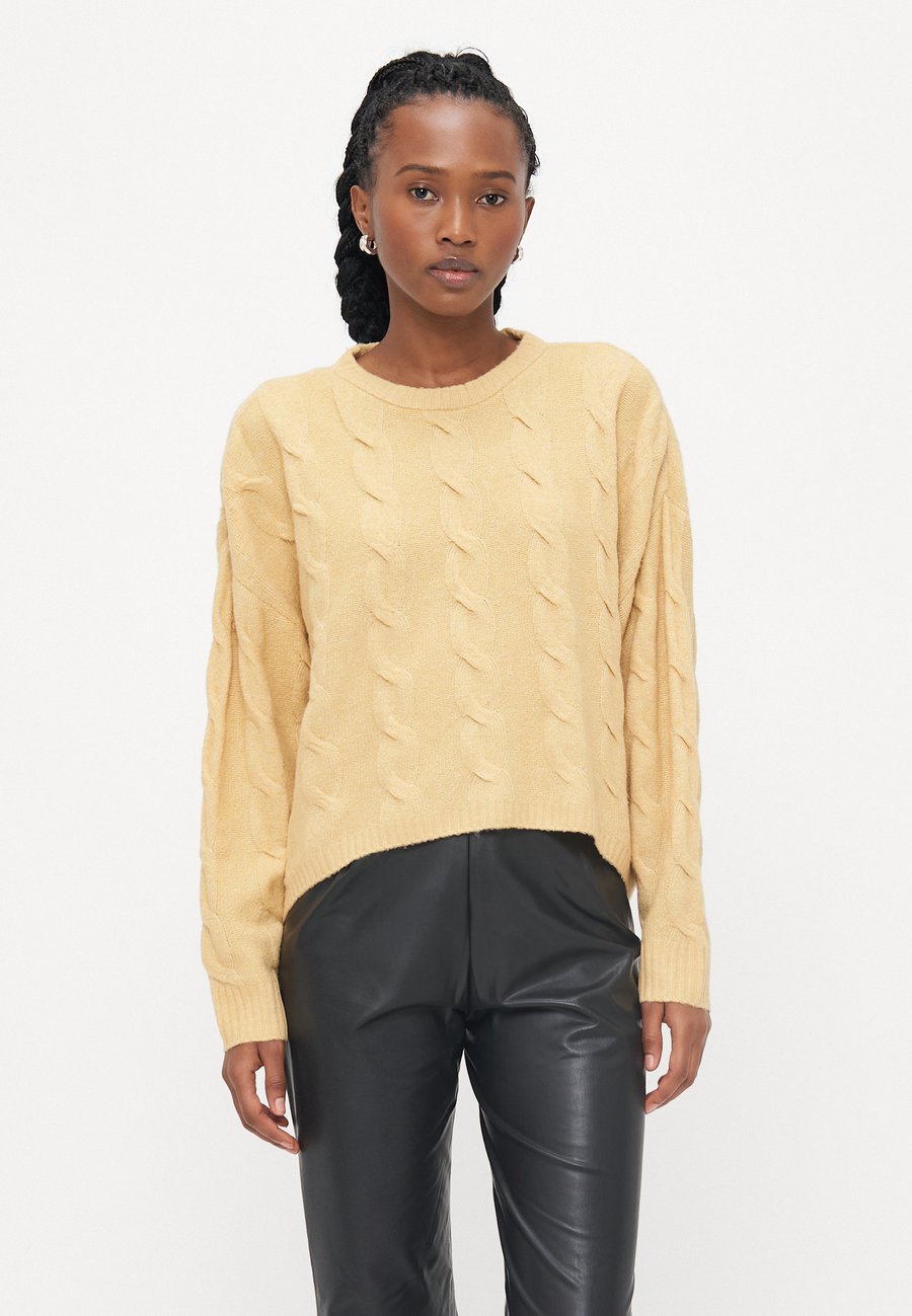 

Джемпер ONLY Petite ONLJEANETT LIFE CABLE O NECK , Moonstone Melange/Taupe