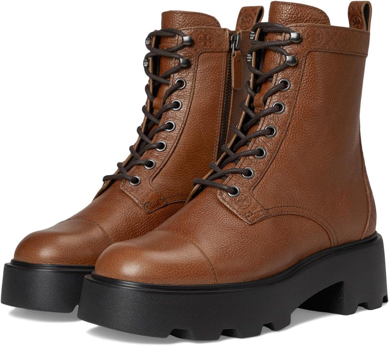 Ботинки Tory Burch Monogram Lug Ankle Boot 65mm, цвет Toasted Caramel