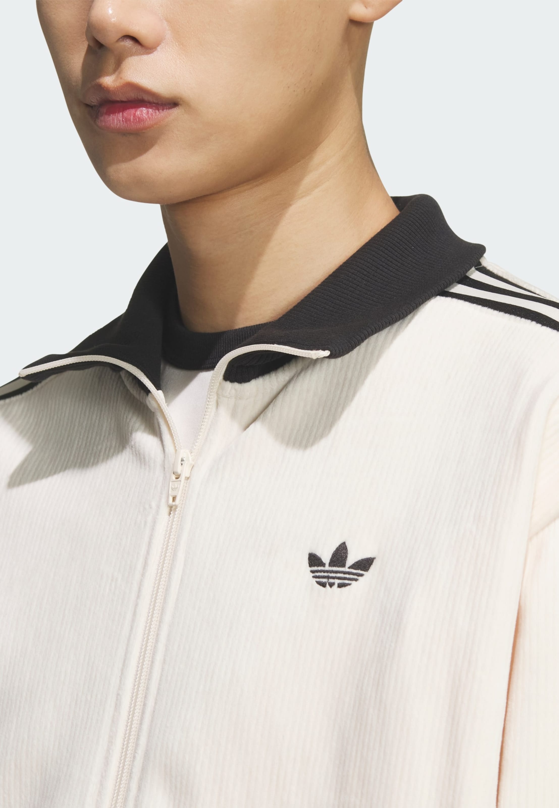 Adidas Originals Толстовка с молнией 'Classic' в цвете Off White — фото 4