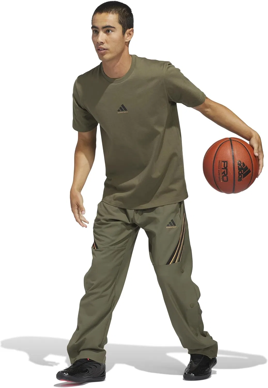Футболка мужская Adidas Basketball Foundation, оливковый — фото 2