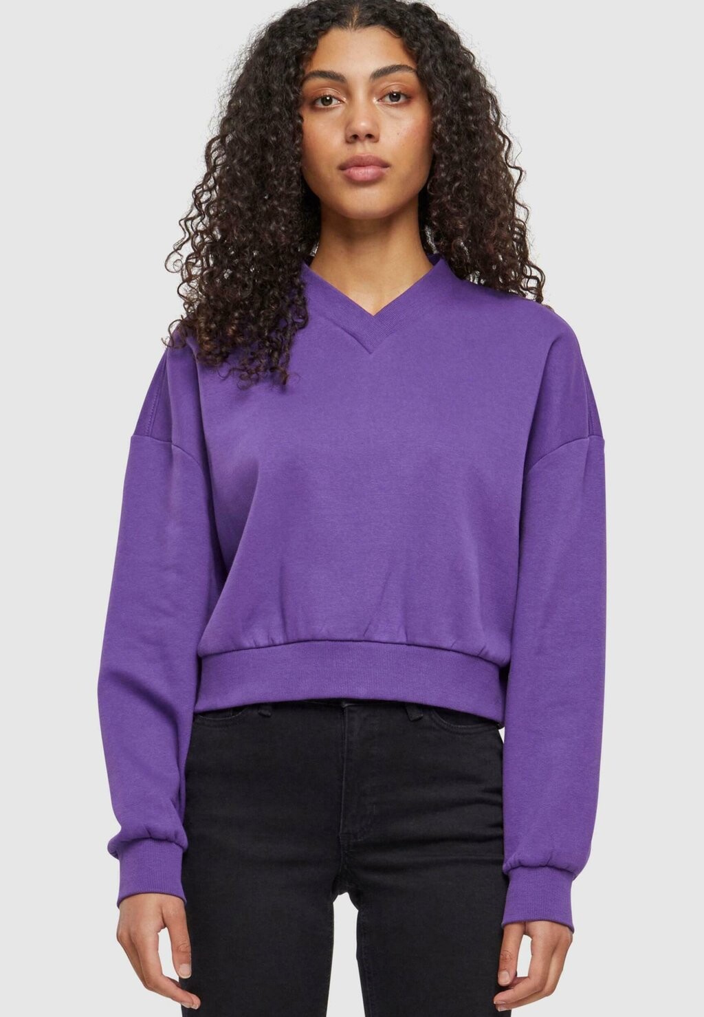 

Толстовка CROPPED V-NECK Urban Classics, цвет realviolet