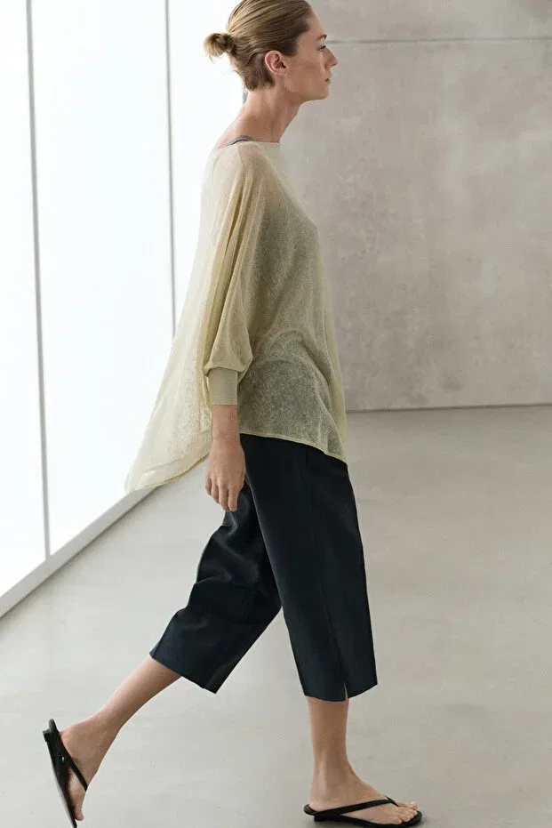 Женское платье с длинным рукавом Linen-Blend draped cape-cut knitwear Massimo Dutti, Sand — фото 4