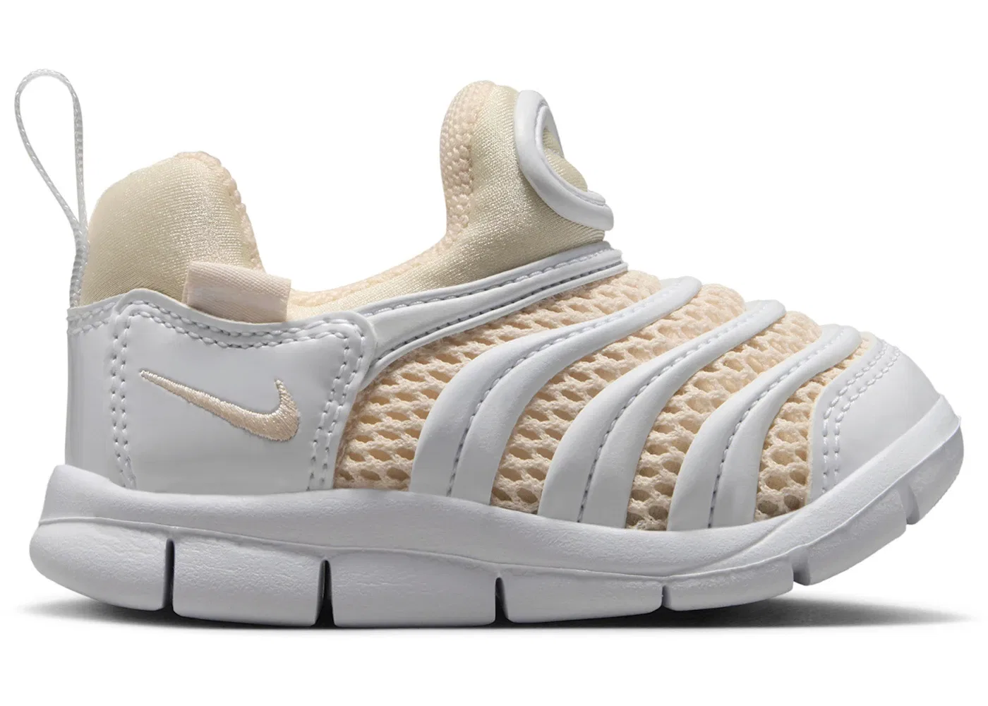 Детские кроссовки Lifestyle Nike Dynamo Free, White/Guava Ice