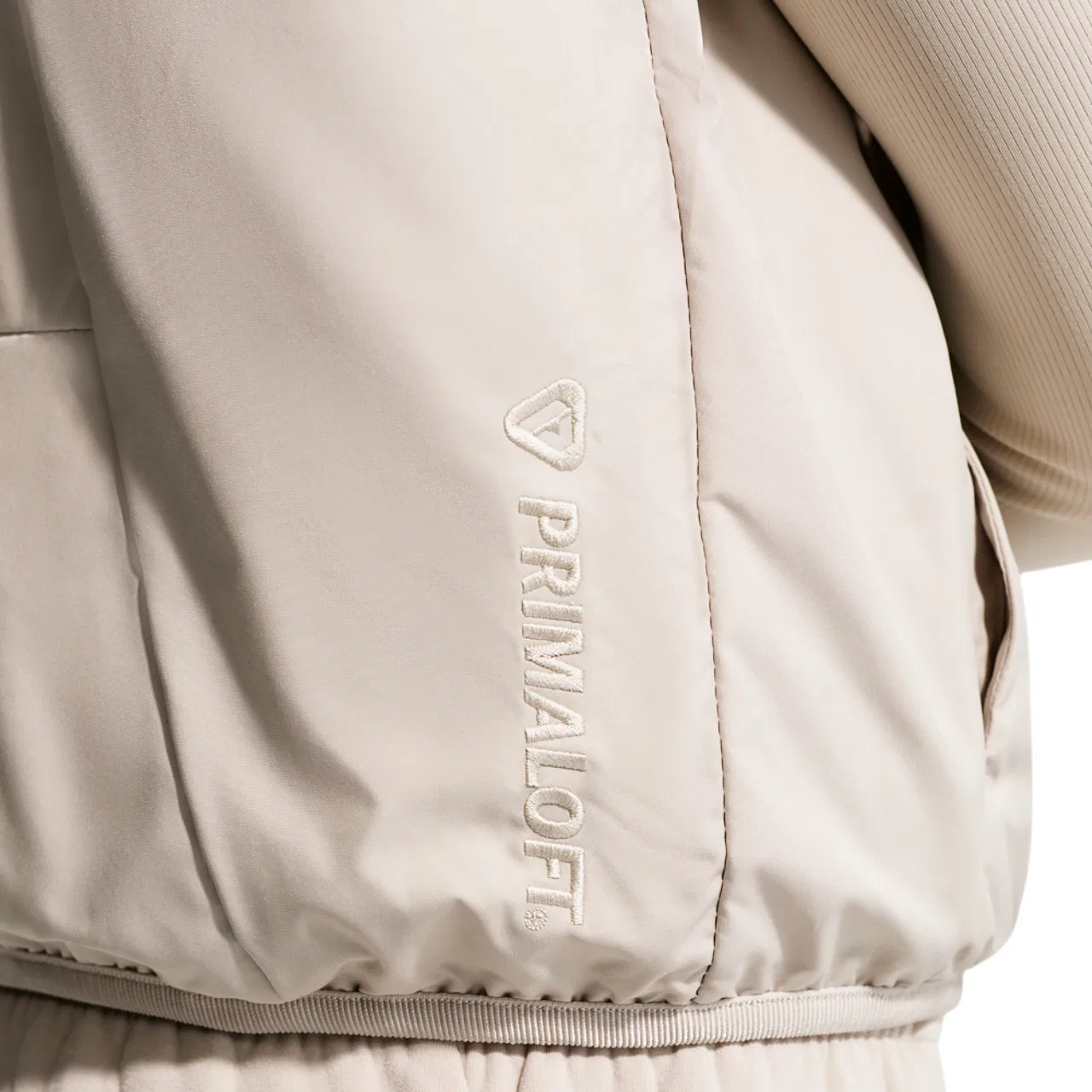 Детский жилет без рукавов с принтом Nike Mavn Slim-Fit Filled Vest, Nike, Cream Ii — фото 4