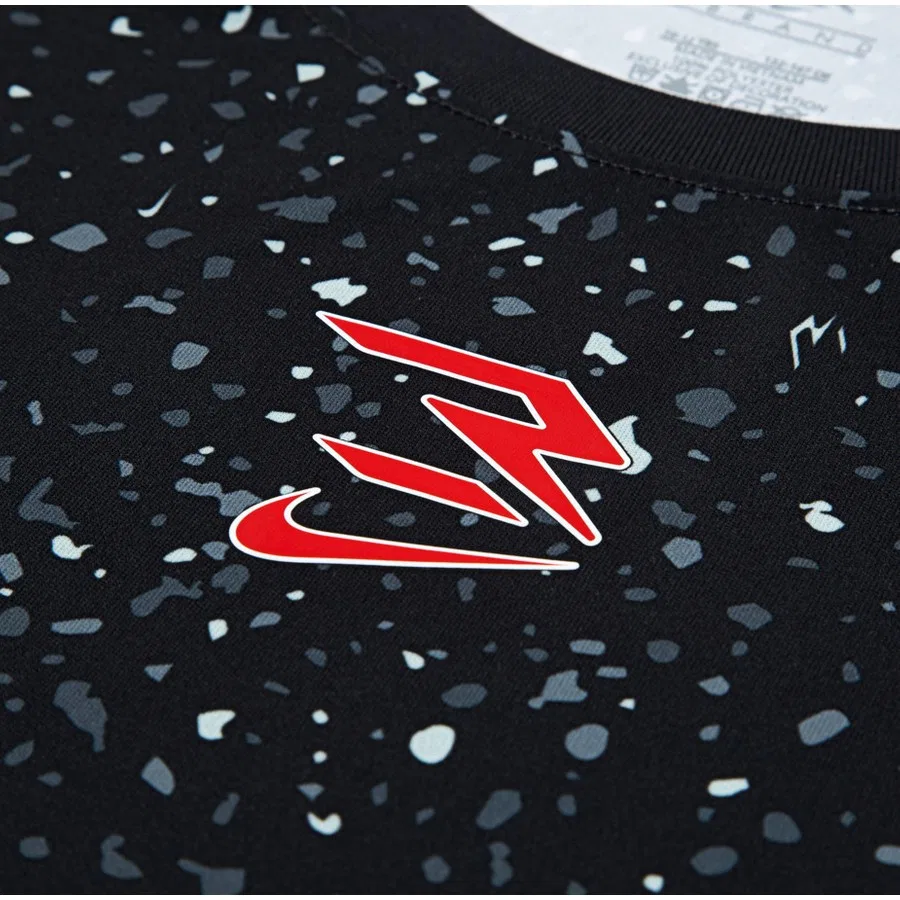 Детская футболка с принтом Nike Rwb Large Splatter Aop Tee, Nike, Черно-красно-белый — фото 3