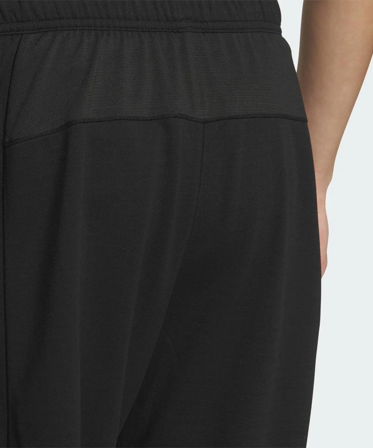 Мужские шорты Tech Essentials Cool Touch Regular Fit Stealth Slubber 9" Adidas, Black — фото 3