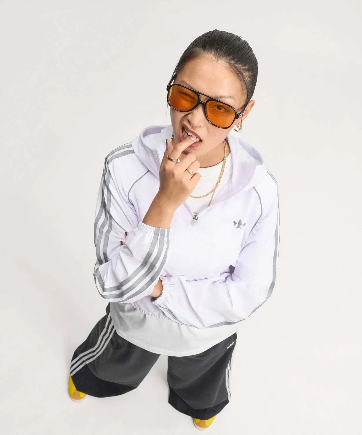 Женский лонгслив с капюшоном и полузастежкой-молнией, свободный крой Adidas, Purple
