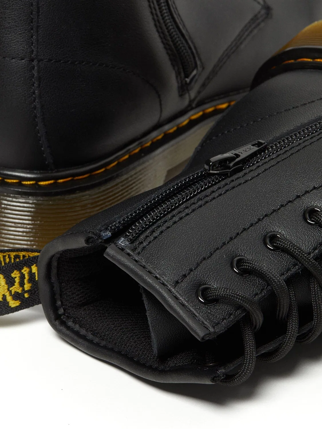 Ботинки Dr. Martens 1460 Y Softy T, детские, черный — фото 4