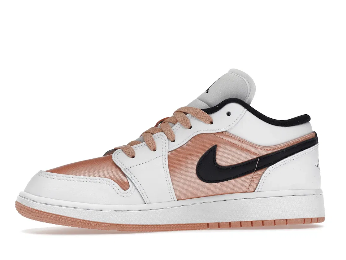 Детские кроссовки Lifestyle с принтом Jordan 1 Low Jordan, Light Madder Root/Black-White — фото 3