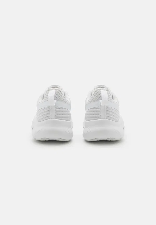 Кроссовки для бега с вентиляцией Unisex New Balance, White, белый — фото 3