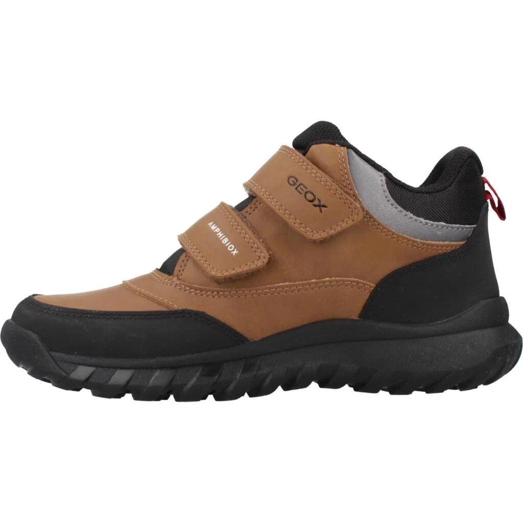 Детские кроссовки с технологией Amphibiox Geox J Simbyos Boy B Abx, Braun — фото 2
